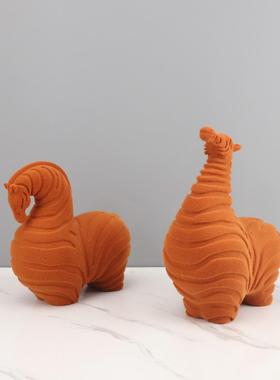 欧式轻0922奢艺术抽象斑马树关脂摆件玄卧室样客厅装书房板房家居