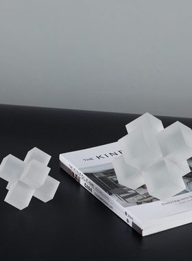 现代简约轻奢水晶几何体摆件北欧样板房客厅茶几桌面软装饰品摆设