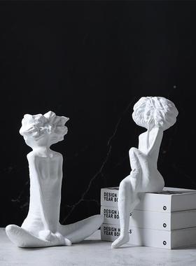 现代北欧抽像象树脂白色爆炸时尚女人无物人美女艺头术雕塑郎摆件