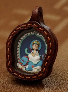 无疆皮壳擦擦纯手工彩绘擦擦唐卡小盒子牛皮缝制立体唐卡画嘎乌盒