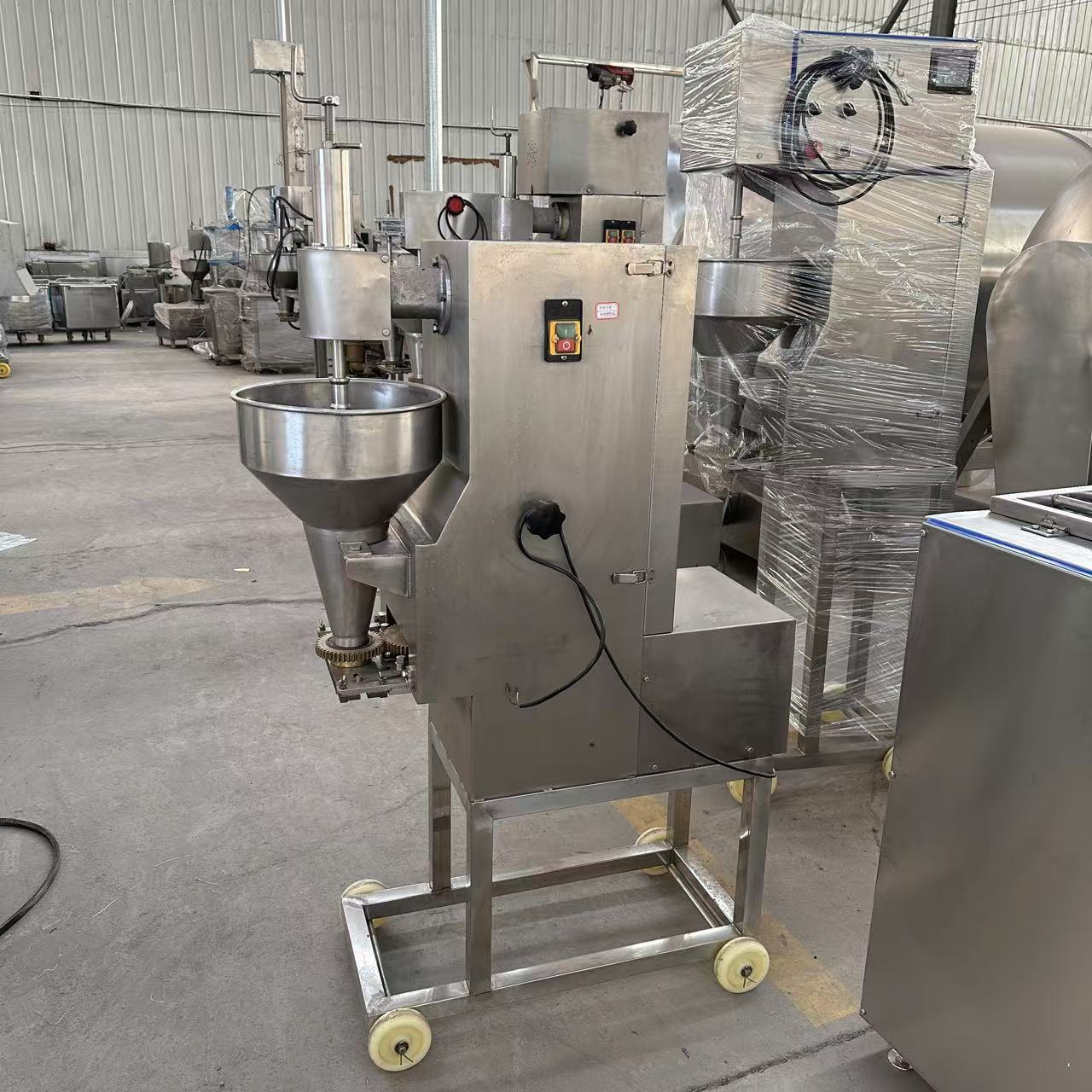 定制肉丸成型机商用潮汕丸子成型机立式自动牛肉丸猪肉丸鱼肉丸机 - 图0