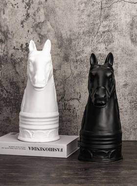 式战马摆PIK件现代简约欧书黑色白色脂树马头摆件档样板房售楼处