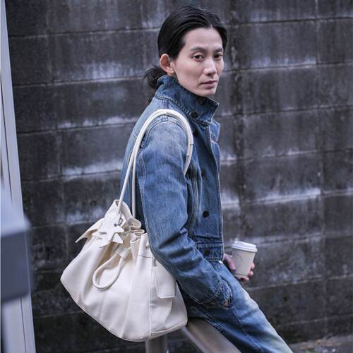 ECODAY原创设计束束包大容量抽绳水桶包女包单肩手提灰色云朵包包 - 图1