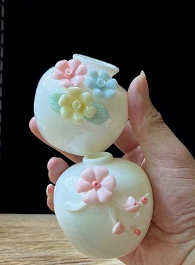 手捏花陶瓷花g瓶简约水培小花器彩色迷你清新花插摆件桌面工艺饰