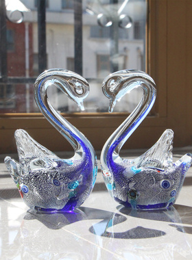 情人节欧式创意天鹅小摆件u玄关酒柜新房卧室装饰品水晶琉璃工艺