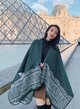 民族风围巾女秋冬季开叉披肩保暖加厚斗K篷旅游空调房墨绿色披肩