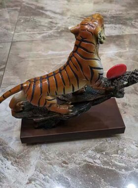 摆件房啸乔迁山开业虎礼品庆典河上新