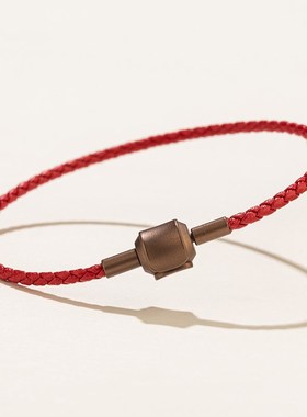 细款2.5mm真皮字母转运珠配绳周家G古铜色不锈钢扣高端秀气女手绳