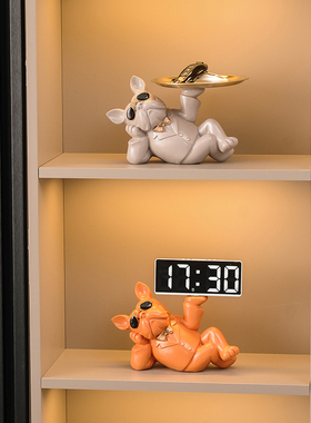 创意斗牛犬酒柜桌面电子台u式钟表小闹钟时钟家用钥匙收纳托盘摆