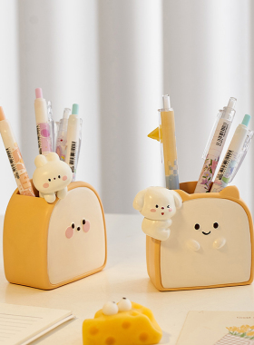 卡通创意笔筒可爱儿童女t孩公桌面装饰摆件收纳盒教师节礼物实用