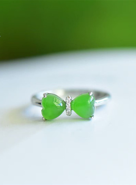 天然和田玉碧玉戒指镶俄罗斯碧玉老坑料新疆菠菜绿界面指环首饰