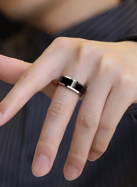 日韩潮男士戒指男款黑色尾戒韩版情侣食指霸气戒开瓶W戒指个性刻