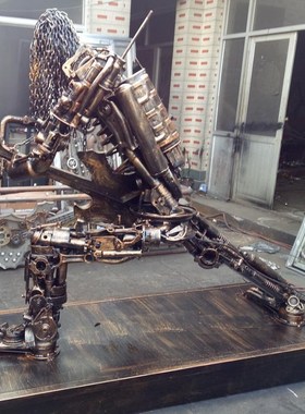 铁艺工业风创意机器人摆件工艺品纯手工来图定制酒吧铁艺摆放厂家