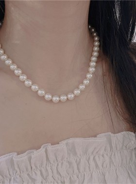 正圆强光仿珍珠项链女百搭气质高级感毛衣链轻奢复古多巴胺饰品