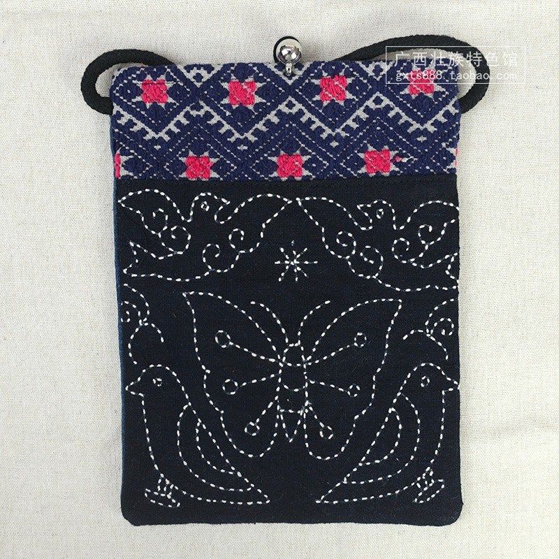 壮族特色蓝染靛蓝老土布 民间老壮锦手工刺绣提花老粗布背包 包邮,淘宝优惠券,粉丝福利购,淘宝优惠卷