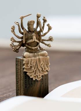 准提菩萨铜摆件佛母随身佛像黄铜好看迷你随身佛书房茶空间装饰品