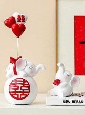 新婚礼物礼品可爱相亲相爱大象装饰摆件情侣客厅家居闺蜜订婚结婚