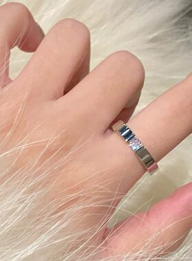 感高级钛钢戒指女素圈戒指锆石环尾戒银色轻奢时尚小众设计食指女