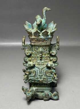 战仿古青古莲鹤方客厅装饰品摆件收藏办公室汉古玩春秋朴典雅铜壶