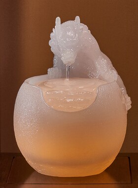 新中式貔貅吐水招财流水摆件循环水办公室桌面喷泉风水轮开业礼品