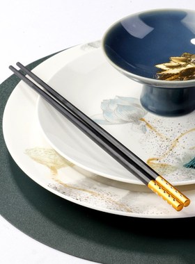 新中式轻奢别墅样板房餐具套装装饰摆件软装餐盘餐垫摆台西餐具