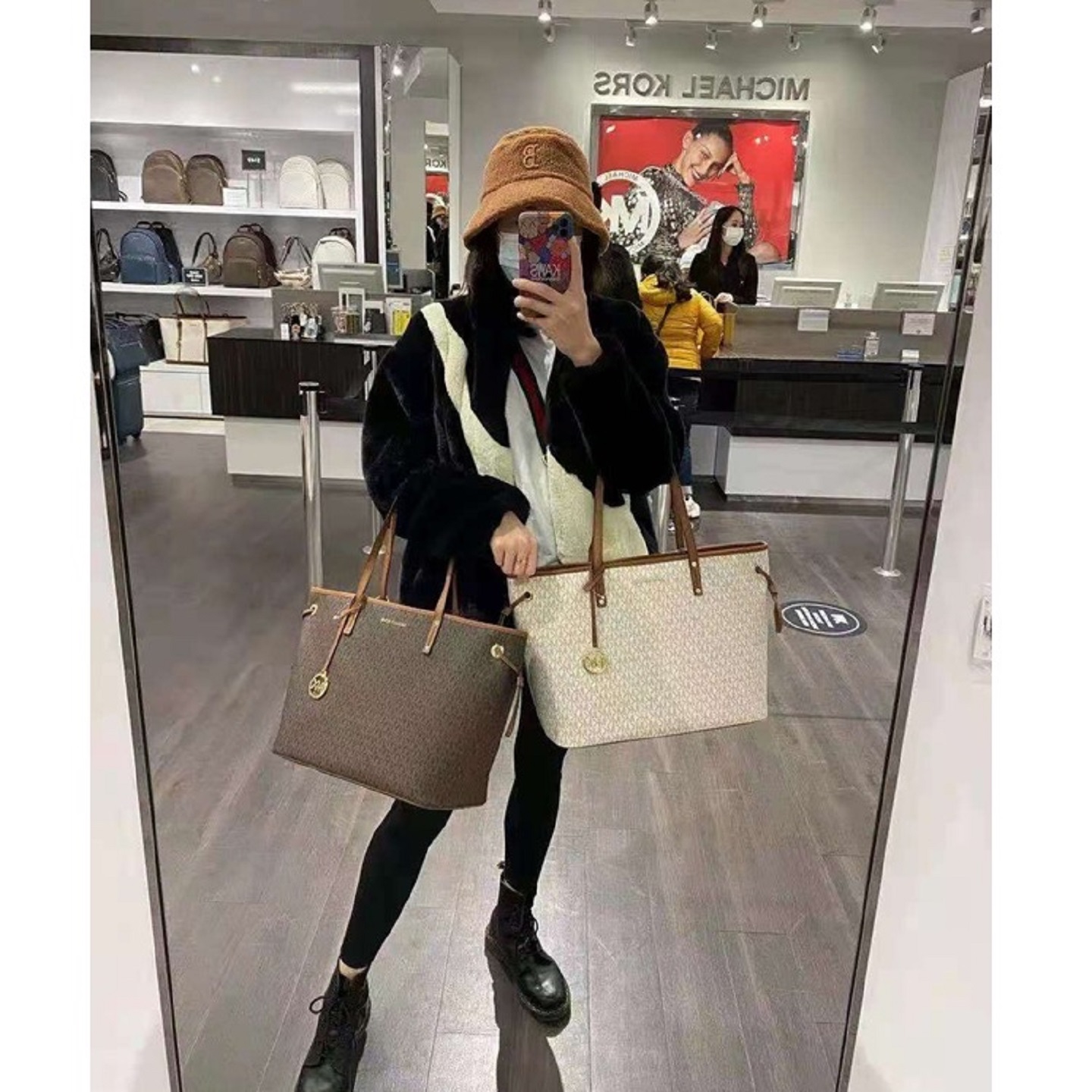 美国直邮MK正品代购女包经典大号大托特手提包妈咪包大容量 - 图2