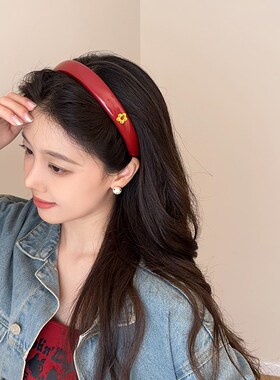 日常不落俗!红色皮质花朵发箍女2024年新款压发头箍外出百搭头饰