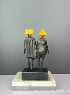 现代简约黑色铸铁金属抽象人物摆件饰品摆设雕塑样板房售楼处软装