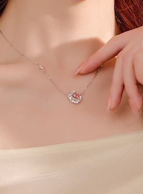 S925纯银新款轻奢幻梦心月项链女高级感网红ins风锁骨链礼物饰品