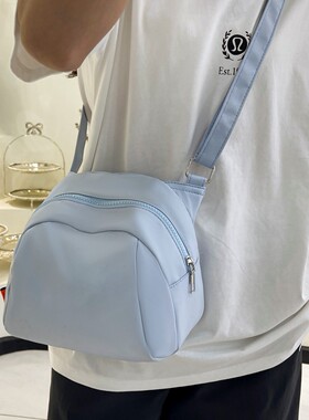 小包斜挎女包日系休闲文艺贝壳包学生简约轻便洋气帆布斜跨单肩包