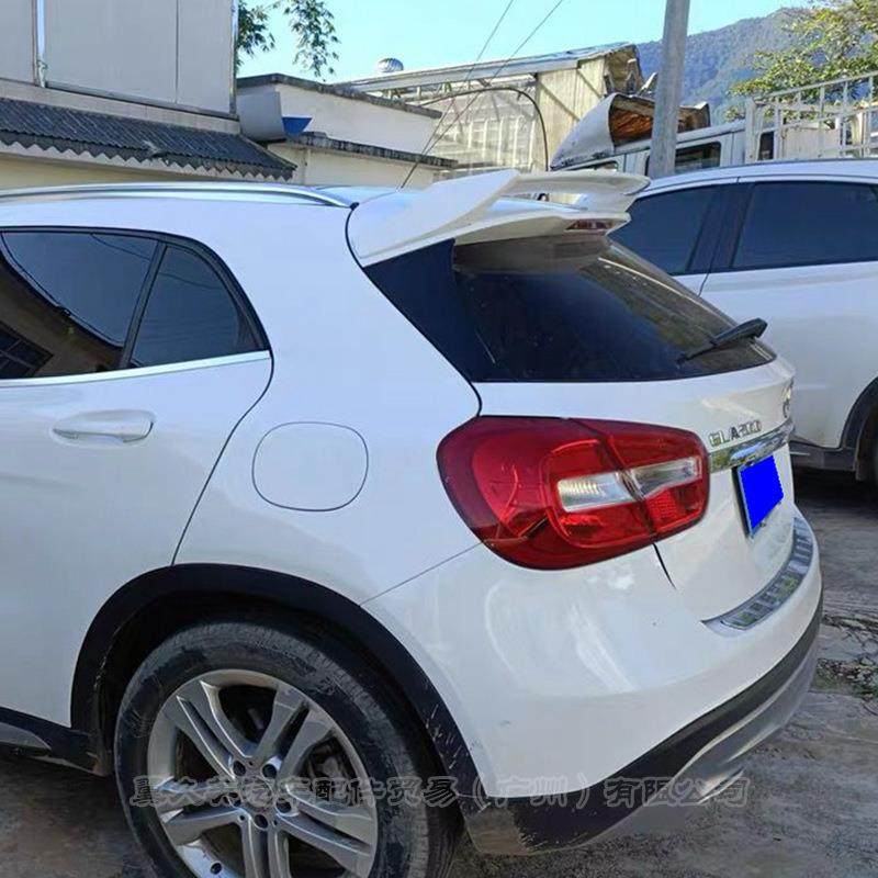 适用15-19款奔驰GLA尾翼GLA200220260尾翼改装定风扰流板碳纤纹,淘宝优惠券,粉丝福利购,淘宝优惠卷