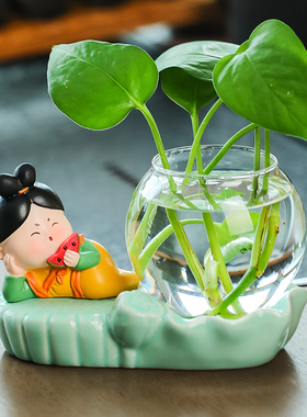 唐仕培客厅装饰桌面物摆件绿萝水女器皿花瓶插花创意水养植小花器