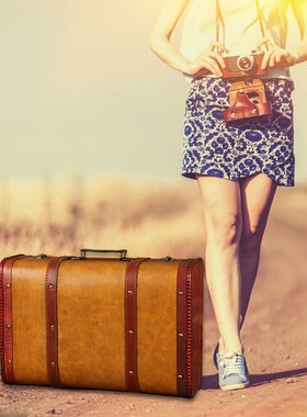 复古欧式手提箱摆件客厅橱窗装饰箱子收纳箱拍照摄影道具背景