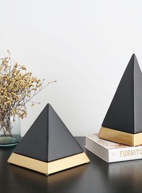 金色大理石纹金字塔陶瓷摆件几何石头装饰品房间玄关轻奢摆设