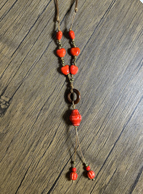 毛衣链秋冬高档大气高级感轻奢精致百搭长款吊坠小众爱心陶瓷项链