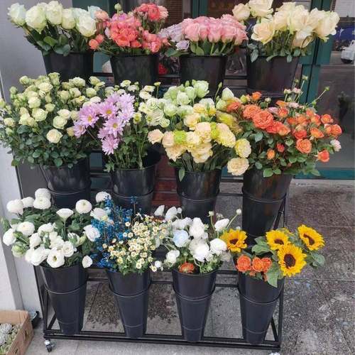 恒延北欧金色大号花店花架可移动铁艺多层鲜花展示架塑料花桶架子 - 图2