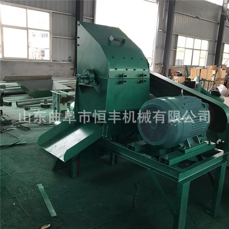 Hammer type feed crusher household small breeding corn straw soybean meal miscellaneous grains large feeder crusher