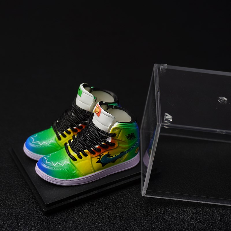 小球鞋1/6鞋子模型迷你手指鞋墙手办全套玩具情侣男礼物汽车摆件 - 图0