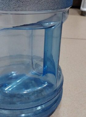 加厚PC饮水机桶 矿泉纯净水桶手提3.78升桶装水瓶家用小型储水桶