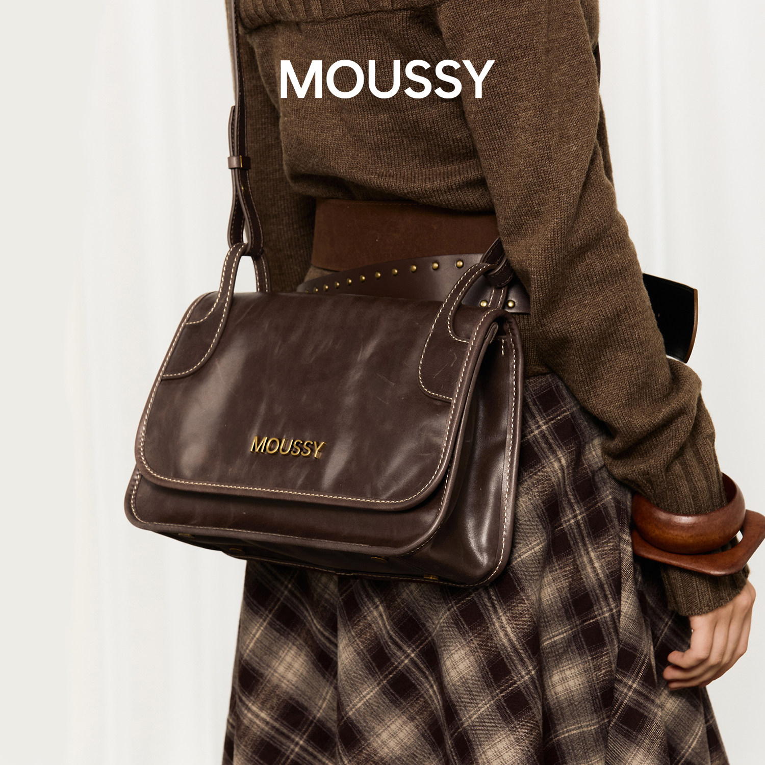 【汤圆TOYO】MOUSSY时间的温度手工缝线搽色腋下包牛皮真皮斜跨包,淘宝优惠券,粉丝福利购,淘宝优惠卷