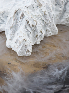 现代新中式轻奢家居摆件假u山雕塑艺术品办公室酒柜样板间软装玄