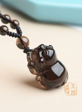 挂件黑手工雕刻吊坠 水晶黑男女猪水晶天然项坠款猪
