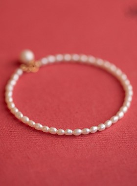 新款天然淡水小米粒小珍珠手链女细小珠ins小众设计轻奢14k金手链
