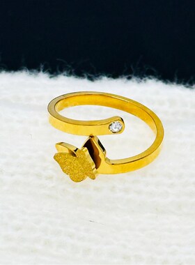 钛钢蝴蝶项链短款女锁颈骨链不x掉色冷淡风ins潮气质网红简约饰品