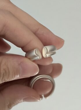 S925纯银韩系磨砂切片蝴蝶戒指女