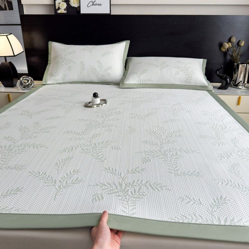 A类母婴级轻奢冰丝凉席夏季家用空调软席2025新款可机洗三件套,淘宝优惠券,粉丝福利购,淘宝优惠卷