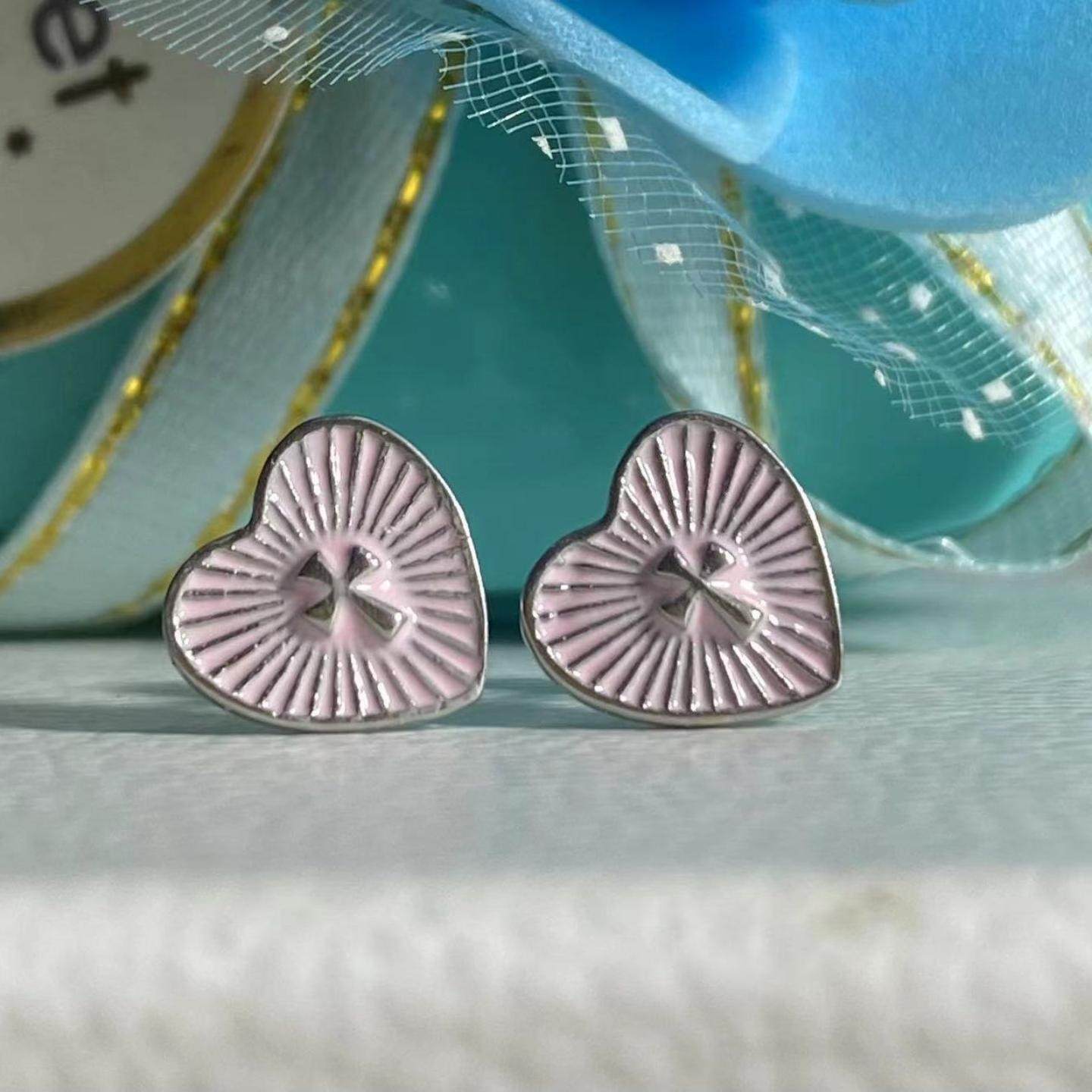 小众个性滴釉粉红平底耳骨钉复古爱心十字架星星耳钉耳蜗钉,淘宝优惠券,粉丝福利购,淘宝优惠卷