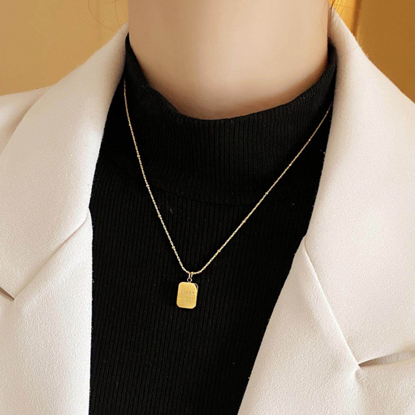小金砖钛钢项链女轻奢小众新款高级感毛衣链锁骨链配饰不掉色,淘宝优惠券,粉丝福利购,淘宝优惠卷