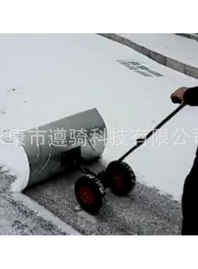 机械行业新款简易式推雪铲便携人力手推轮式雪铲现货推雪铲