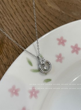 莫比乌斯圆环锆石项链女轻奢小众气质锁骨链简约百搭颈链配饰